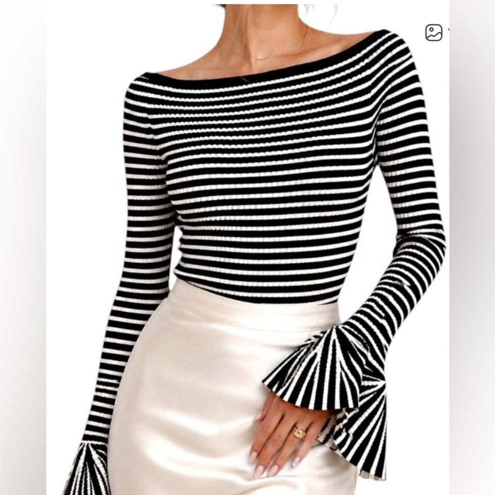 COMMENSE Off Shoulder Striped Bell Sleeve Top NWT